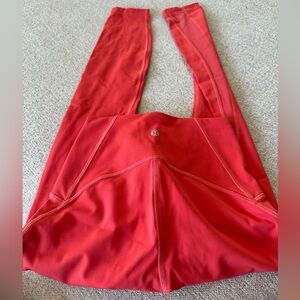 Lululemon Train times leggings size2 like new never worn